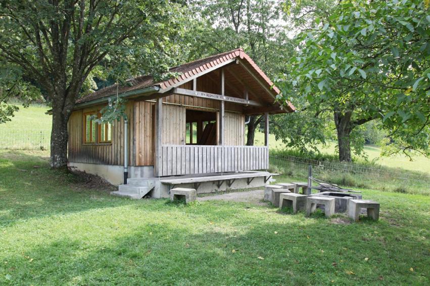 Hellmut-Wassmer-Jugendherberge Loerrach Exterior photo