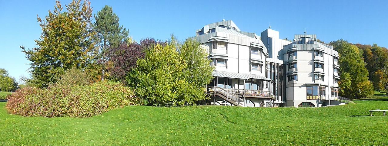 Hellmut-Wassmer-Jugendherberge Loerrach Exterior photo